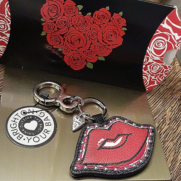 BRIGHTON SCRIBBLE KISS HANDBAG FOB NWT - Picture 1 of 3